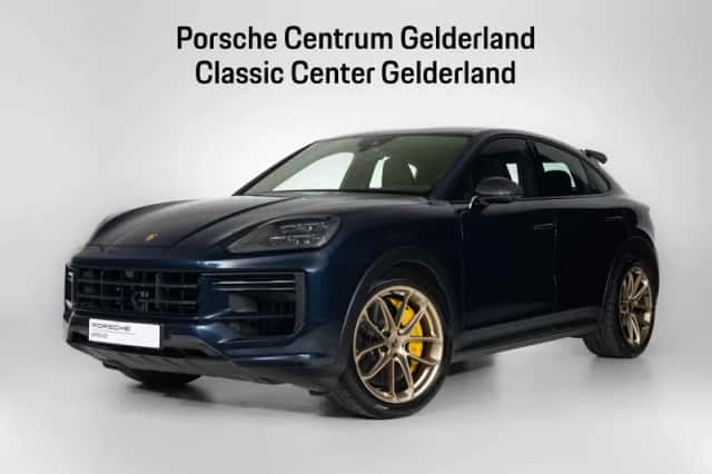 Porsche Cayenne (2024) thumbnail 1