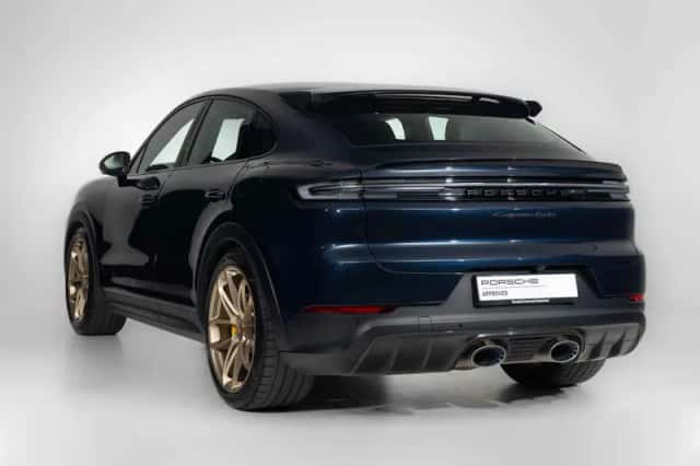 Porsche Cayenne (2024) thumbnail 6