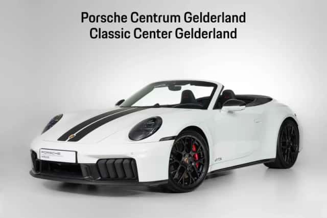 Porsche 911 (2025) thumbnail 1