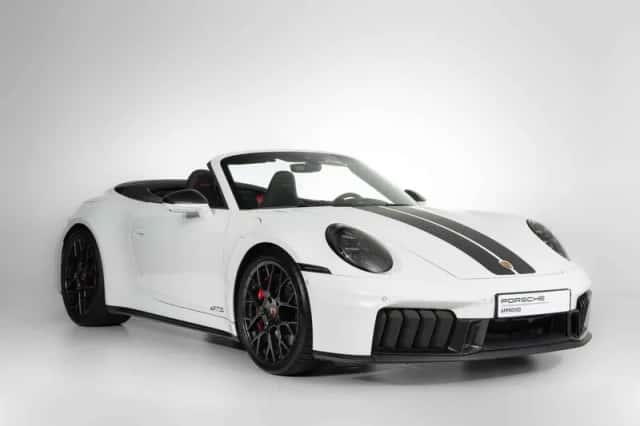 Porsche 911 (2025) thumbnail 5