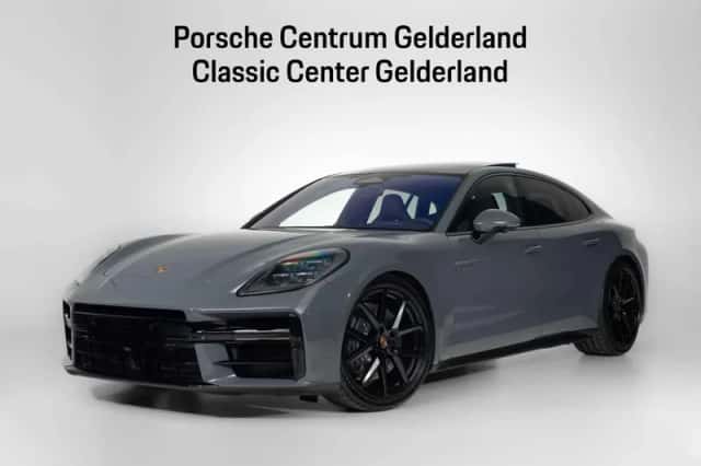 Porsche Panamera (2026) thumbnail 1