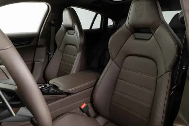 Porsche Panamera (2026) thumbnail 4
