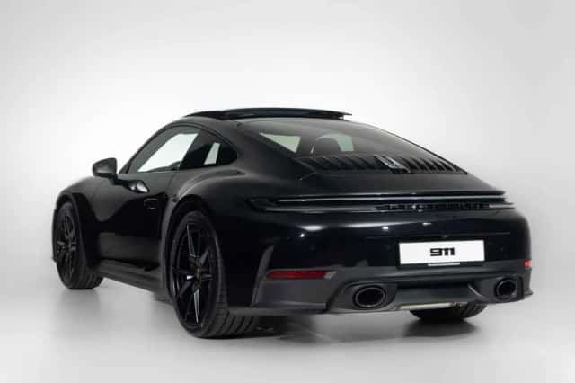 Porsche 911 (2026) thumbnail 6
