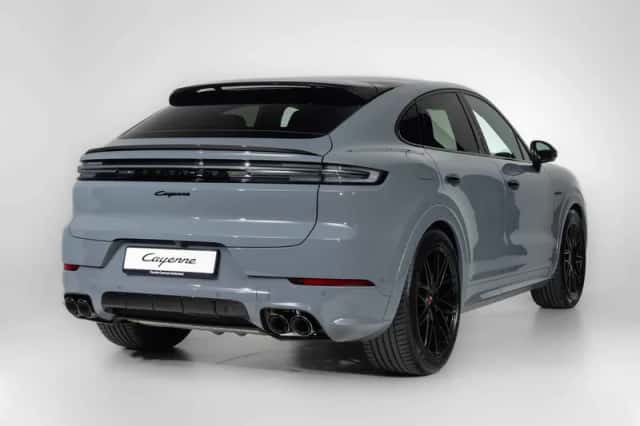 Porsche Cayenne (2026) thumbnail 2