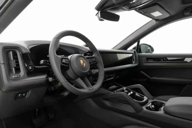 Porsche Cayenne (2026) thumbnail 3