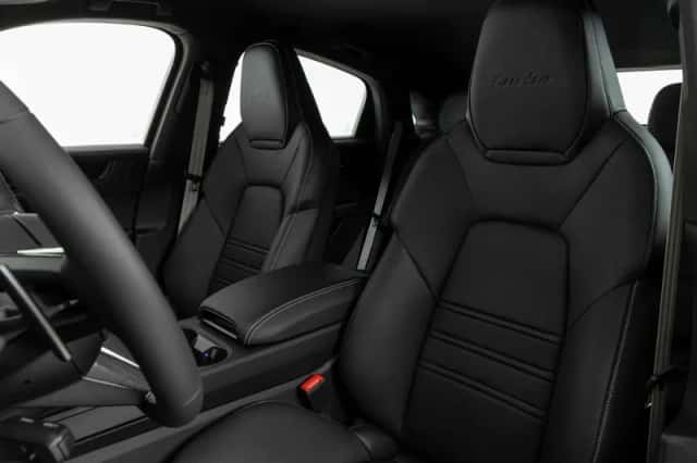 Porsche Cayenne (2026) thumbnail 4