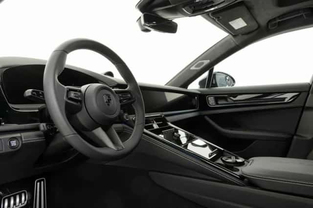 Porsche Panamera (2026) thumbnail 3