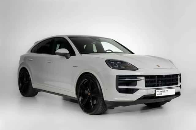 Porsche Cayenne (2025) thumbnail 5