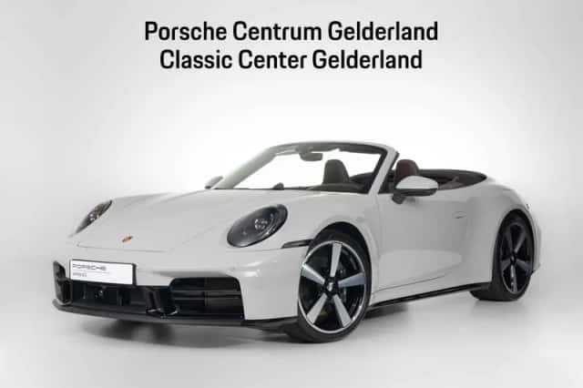 Porsche 911 (2025) thumbnail 1