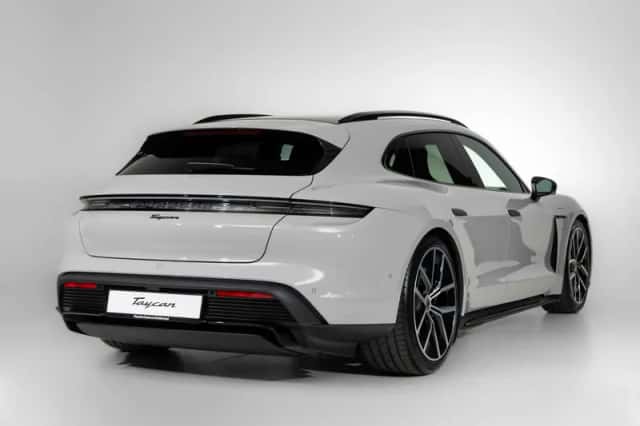Porsche Taycan (2026) thumbnail 2