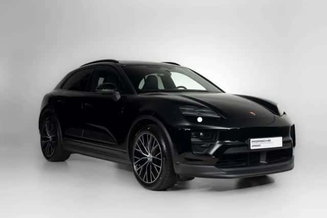 Porsche Macan (2024) thumbnail 5