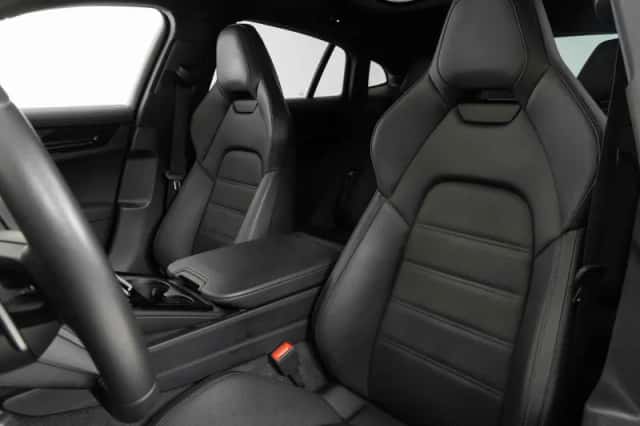 Porsche Panamera (2025) thumbnail 4