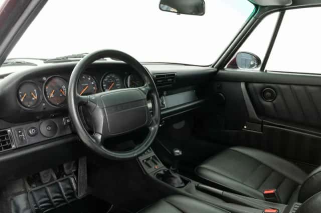 Porsche 911 (1992) thumbnail 3