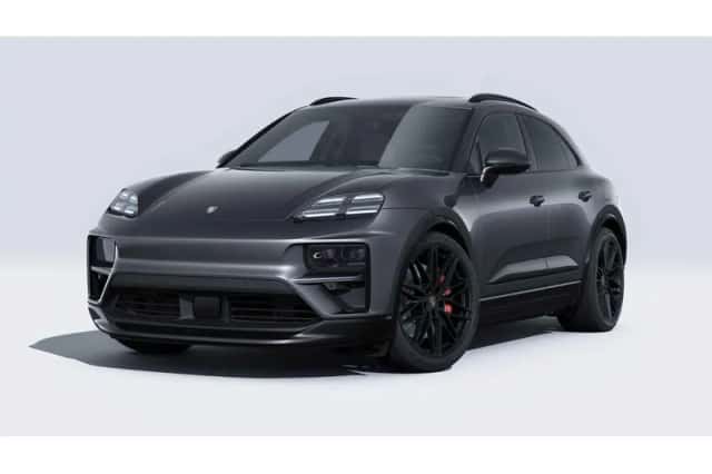 Porsche Macan (2026) thumbnail 1