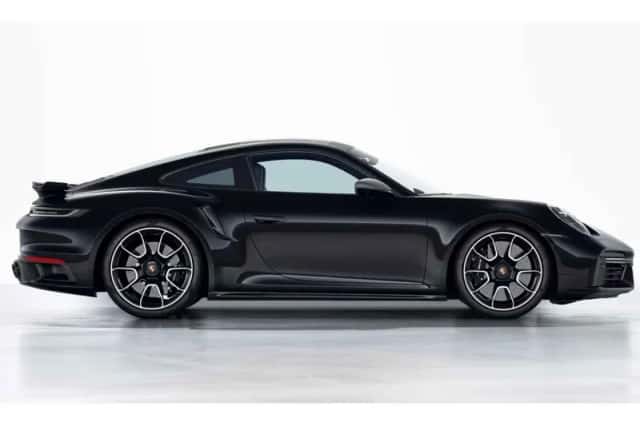 Porsche 911 (2024) thumbnail 5