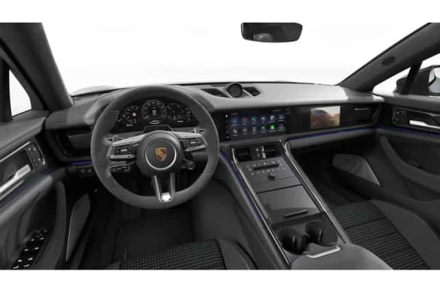 Porsche Panamera (2025) thumbnail 3