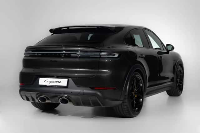 Porsche Cayenne (2026) thumbnail 2