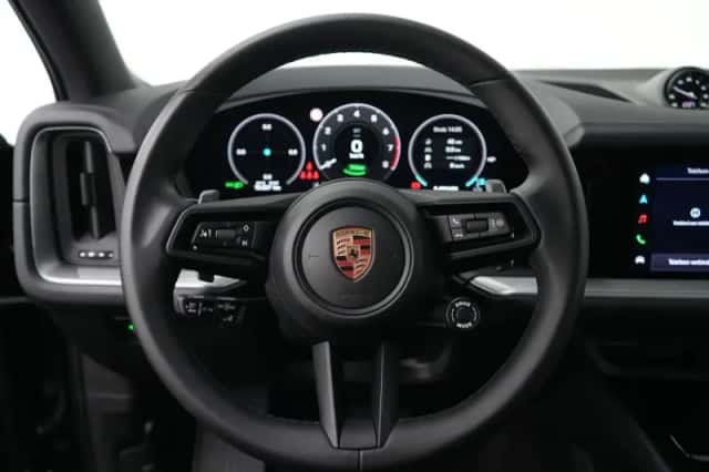 Porsche Cayenne (2026) thumbnail 5