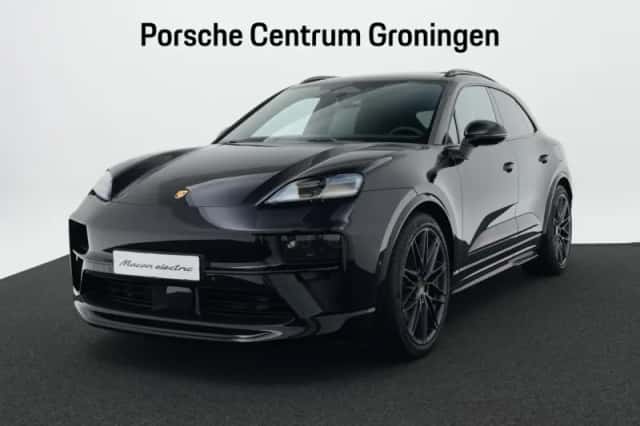 Porsche Macan (2026) thumbnail 1