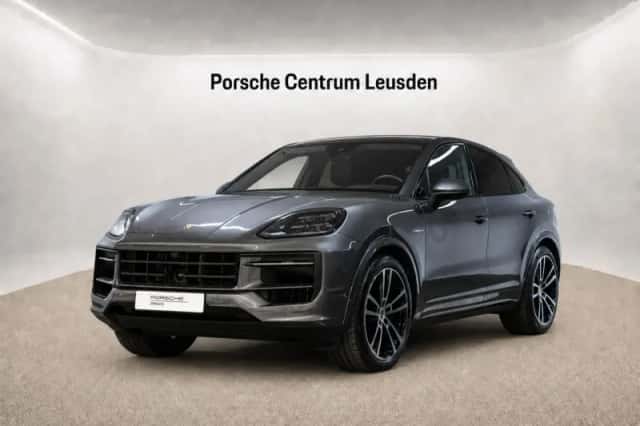 Porsche Cayenne (2024) thumbnail 1