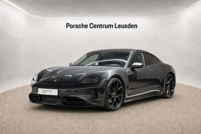 Porsche Taycan (2025) thumbnail 1