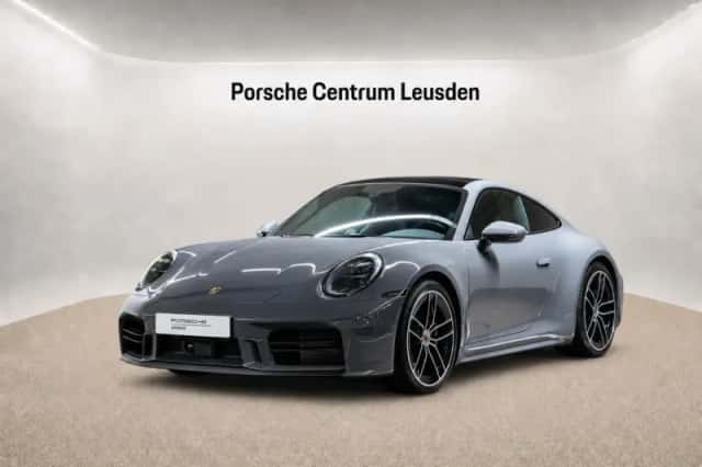 Porsche 911 (2025) thumbnail 1