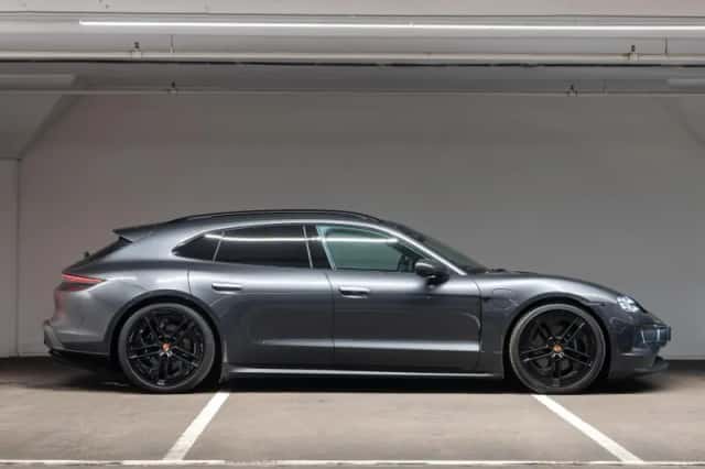 Porsche Taycan Sport Turismo (2025) thumbnail 6