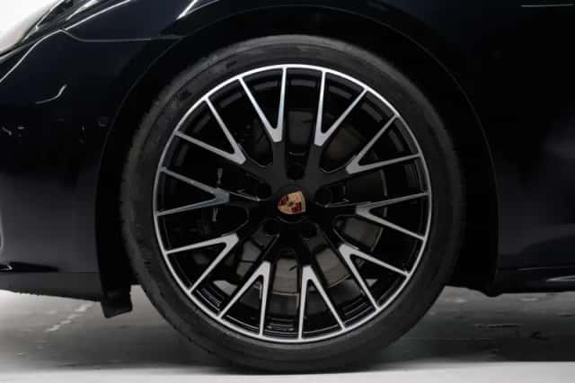 Porsche Panamera (2026) thumbnail 5