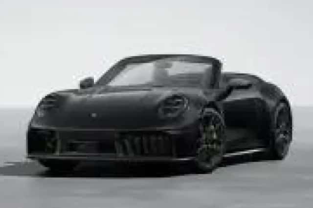 Porsche 911 (2025) thumbnail 1