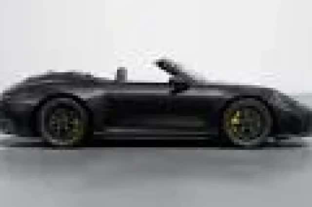 Porsche 911 (2025) thumbnail 6