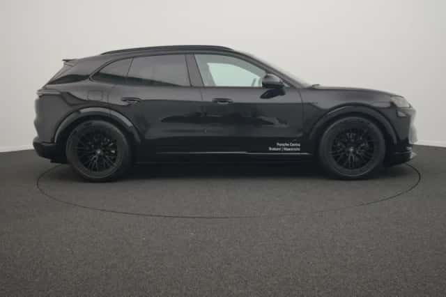 Porsche Cayenne (2026) thumbnail 6