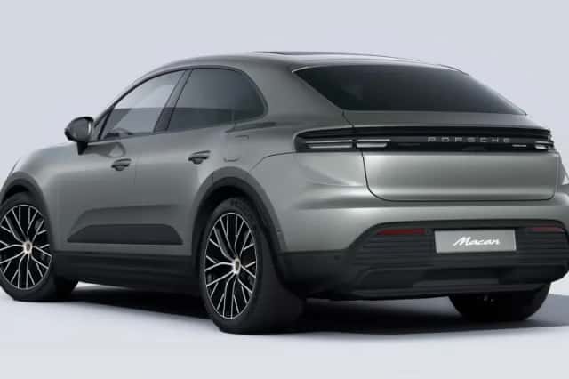 Porsche Macan (2026) thumbnail 3