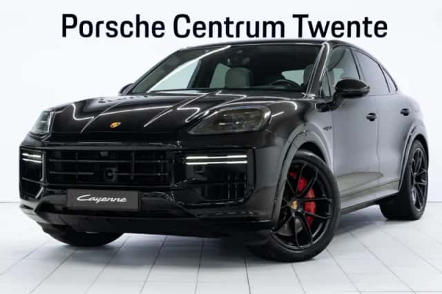 Porsche Cayenne (2024) thumbnail 1