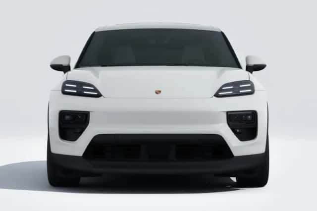 Porsche Macan (2026) thumbnail 2