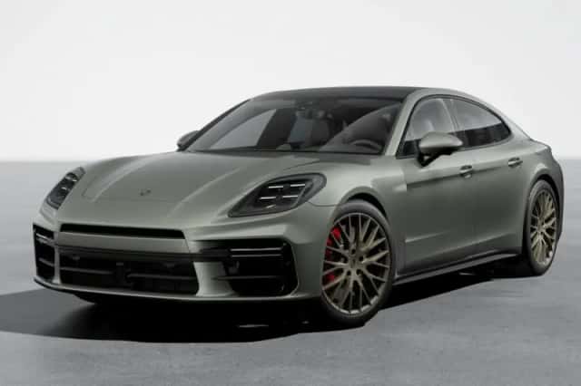 Porsche Panamera (2024) thumbnail 1