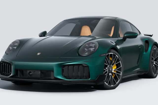 Porsche 911 (2026) thumbnail 1