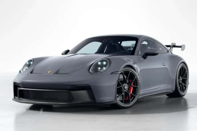 Porsche 911 (2024) thumbnail 1