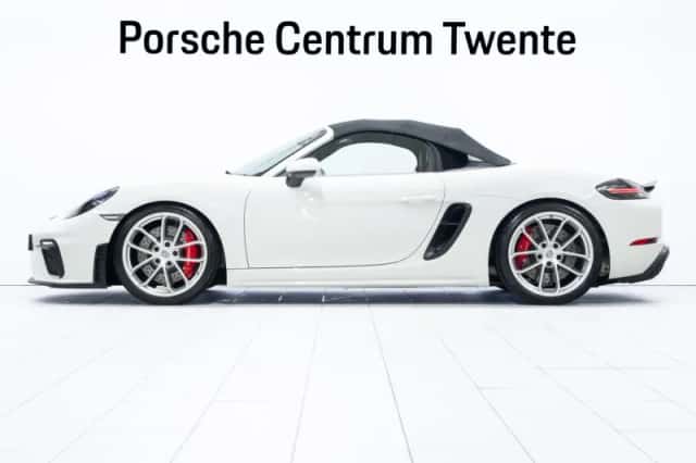 Porsche 718 Boxster (2022) thumbnail 6