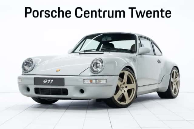 Porsche 911 (1993) thumbnail 1