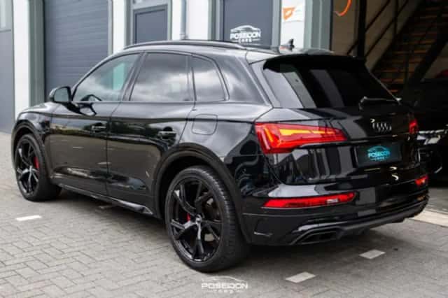 Audi Q5 (2023) thumbnail 5