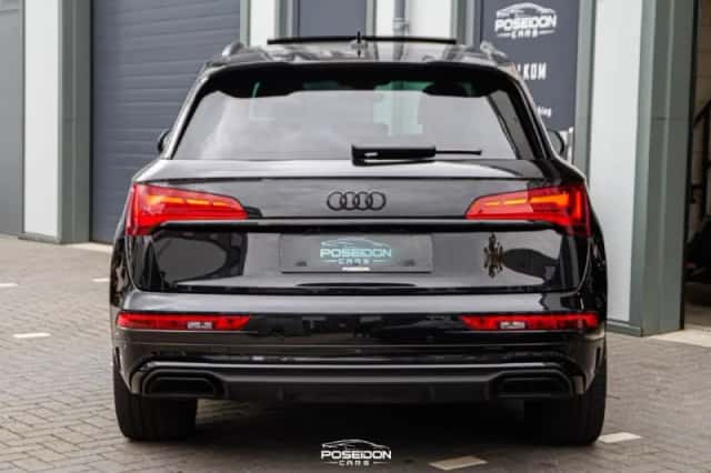 Audi Q5 (2023) thumbnail 6