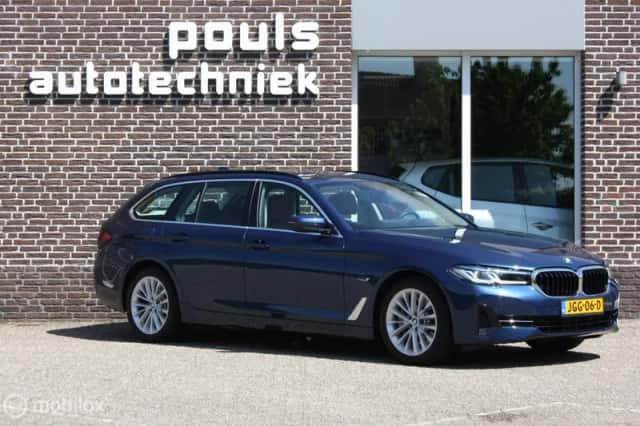 BMW 5-Serie (2023) thumbnail 1