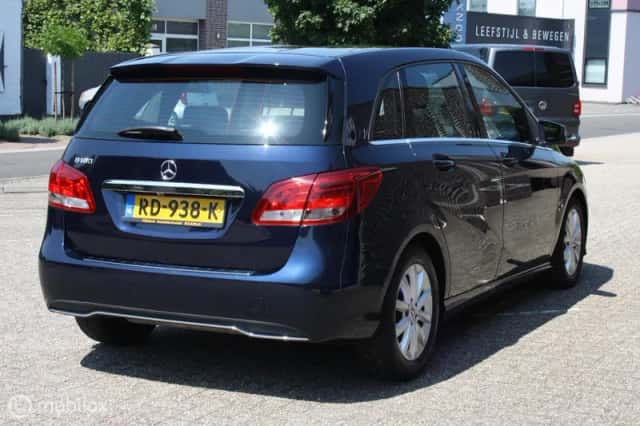Mercedes-Benz B-Klasse (2017) thumbnail 4