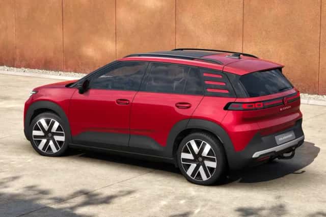Volkswagen ID. Cross (2026) thumbnail 3