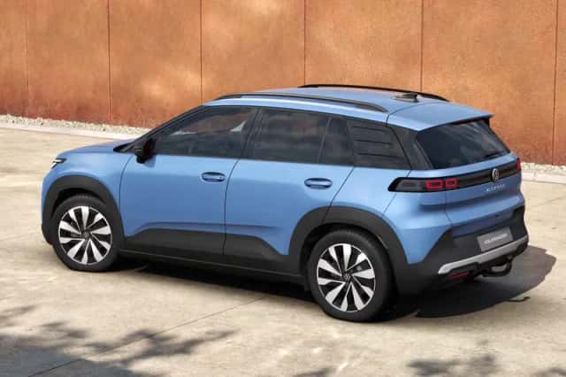Volkswagen ID. Cross (2026) thumbnail 3