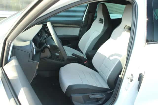 SEAT Ibiza (2026) thumbnail 4