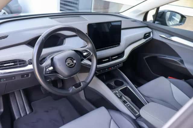 Škoda Enyaq (2022) thumbnail 5