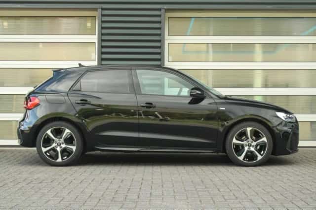 Audi A1 (2026) thumbnail 3