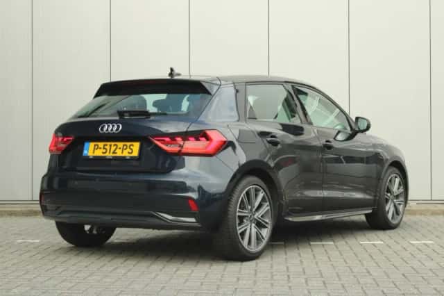 Audi A1 (2022) thumbnail 2