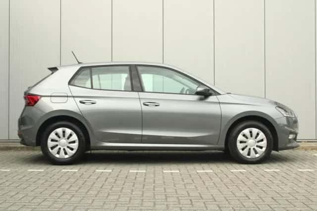 Škoda Fabia (2024) thumbnail 3